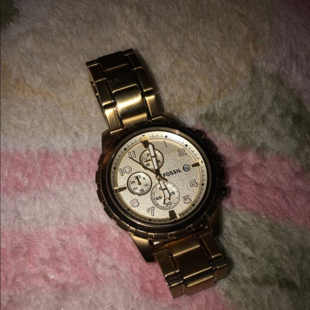 Watch - Picture 3 of 3